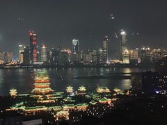 -东方豪景花园酒店·怡景旋转餐厅