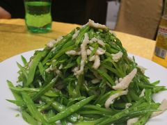 鸡丝炒荷兰豆-泰丰楼(前门西大街店)