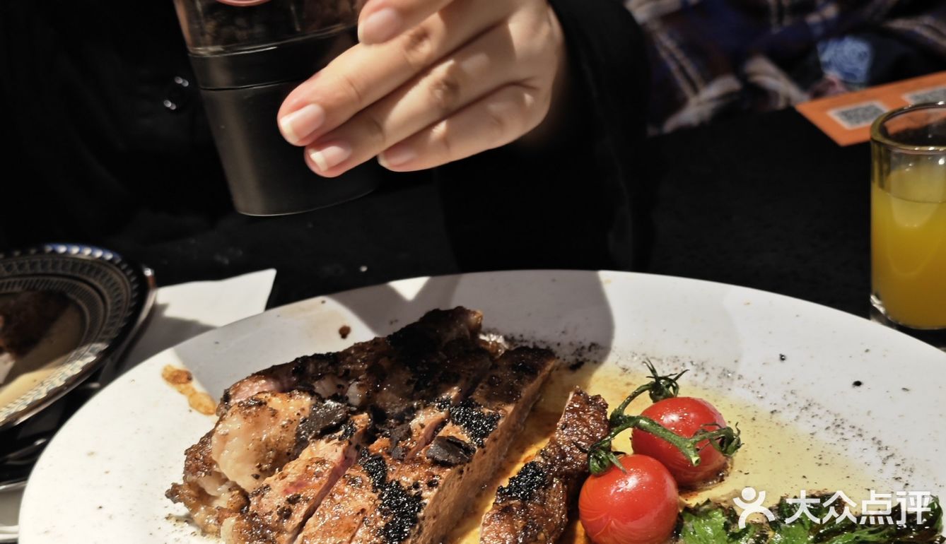 老牌牛排馆~~西堤牛排🥩，质量还是顶呱呱[强][强]