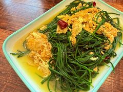 -老钟家烤羊排·敦伊阁清真餐厅胡羊焖饼