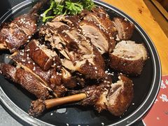 -小饕荟雅安贡椒鱼鲜馆(广福桥店)