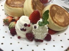 草莓舒芙蕾-娜娜家•Nana’s restaurant (爱琴海店)