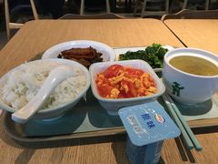 -老乡鸡(上海品尊国际中心店)