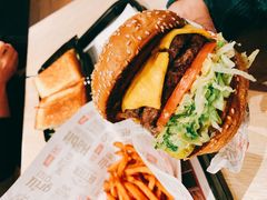 -The Habit Burger Grill 哈比特汉堡(复兴soho店)