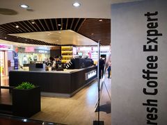 -luckincoffee瑞幸咖啡(香港名店街店)