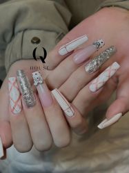 -QHOUSE美甲美睫