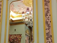 -秘密旅行Bonjour(黑金冠 江南西店)