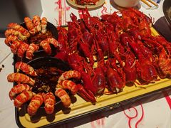 -肥肥虾庄·金牌油焖大虾(汉街SKP店)