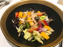 烟熏鸡胸芒果沙拉与蜂蜜柠檬黄油-哈布斯扒房(华发商都店)