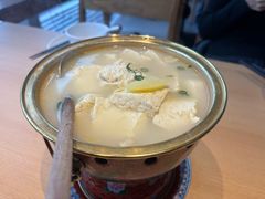 -关东小磨东北菜(上海长风大悦城店)