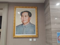 -毛泽东像章珍藏馆