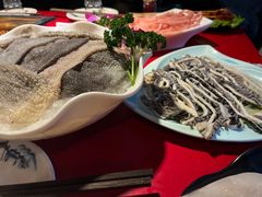 -二荆条·蜀鲜汇城市森林火锅