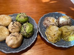 -鑫震源·苏式大虾生煎(山塘街店)