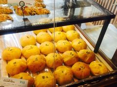 -Dough&Joe团憩(瑞虹天地月亮湾店)