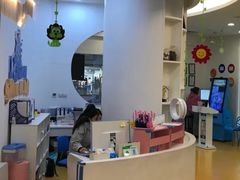 -龙格亲子游泳·水育早教运动中心(绿宝中心)