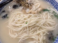 -沪西老弄堂面馆(定西路店)