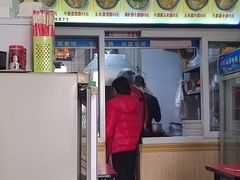 门面-春艳砂锅居(新玛特店)