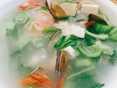 -覃记海鲜美食餐厅