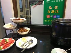 -小菜园新徽菜(芜湖奥特莱斯店)