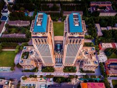 -复旦大学光华楼