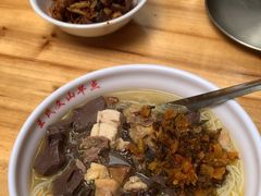 -文山荷鲜居(翠湖店)