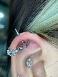 -苏针艺纹身·穿孔饰品