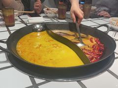 -朱光玉火锅馆·太原旗舰(钟楼街店)