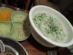 -顺德一品粥·20年凤城老字号(芳村店)