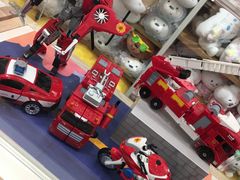 -名创优品(广东省广州琶洲保利广场店)