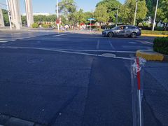 -苹果花园(南泉路店)