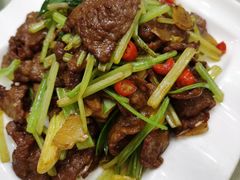 小炒黄牛肉-尚府一品·烤鸭·新京菜(圆明园店)