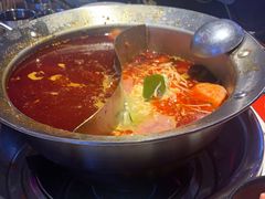 -钢管厂五区小郡肝串串香(滨江店)