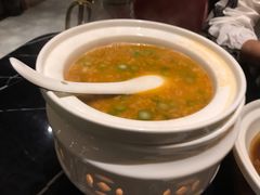 鲜虾汤泡饭-越宴(西施山路店)