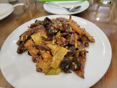 老爆三-砂锅李(九江路店)