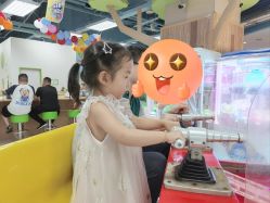 -莫莉幻想儿童乐园(郑州丹尼斯三天地店)