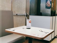 大堂-必胜客(WOW玉泉远洋店)