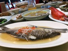 -东方滨江大酒店·滨江厅