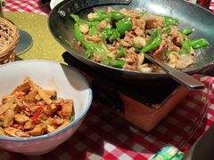 -老湘村·湖南土菜(天河维多利店)