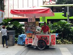 -詹爷爷乌节路街头冰淇淋