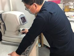 -目艮眼镜SHOWROOM(品牌集合店)
