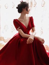 -NaNa婚纱礼服馆