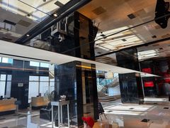 -上海龙之梦万丽酒店