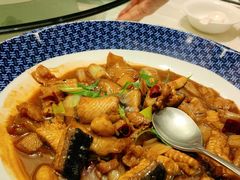 -荣誉海鲜酒楼(海湾店)