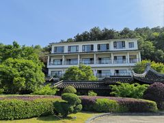 -南北湖湖光山居度假酒店