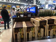 -王权免税店(廊曼机场店)