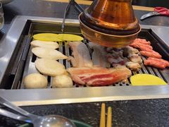 -臻牛烤肉