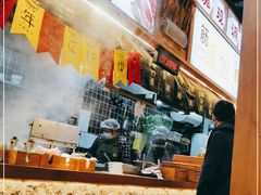 -呼啦面馆·头牌豌杂面(爱琴海店)
