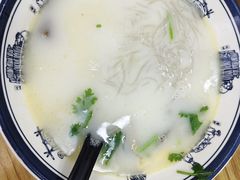 -鸭小妹鸭血粉丝(老门东店)