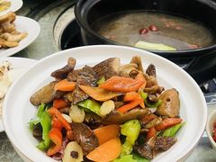 -原林野山菌火锅·炒菌(关上野生菌一条街店)