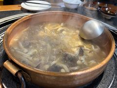 -阿山卓·野生菌火锅·纳西火塘烤肉